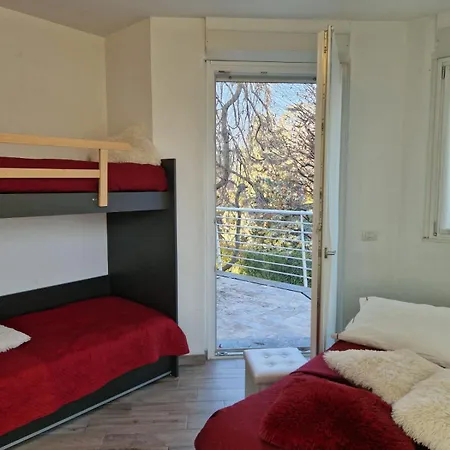 Beb Casa Di Lia * Carugo