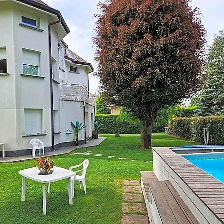 Beb Casa Di Lia 3* Carugo